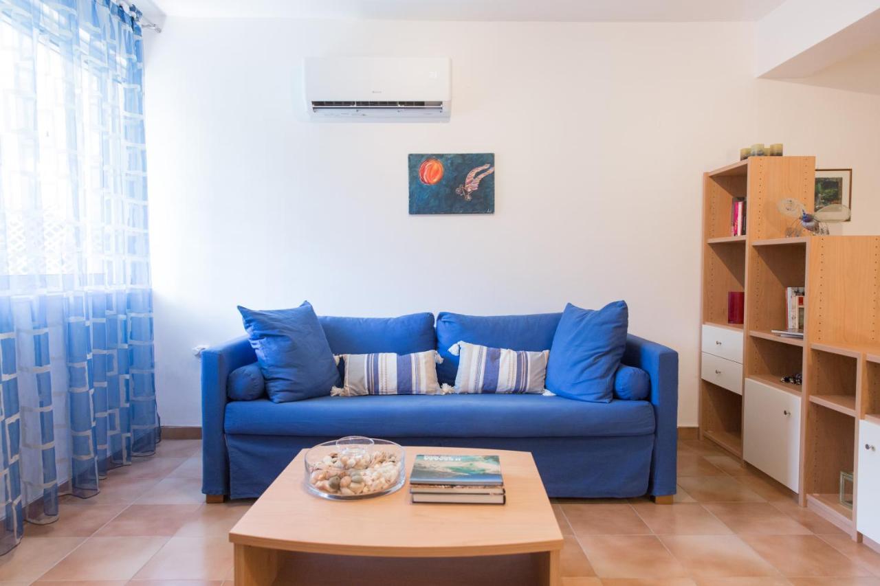 Agiazi Poros Summer House Apartment